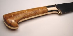 http://knives.com.ua/pic/0121/04p.jpg