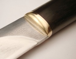 http://knives.com.ua/pic/061/03p.jpg