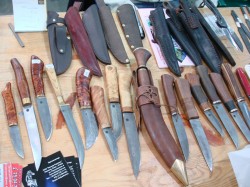 http://knives.com.ua/pic/070s/03p.jpg