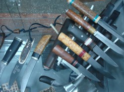 http://knives.com.ua/pic/070s/09p.jpg