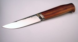 http://knives.com.ua/pic/133/03p.jpg