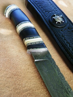 http://knives.com.ua/pic/164k/019/01p.jpg