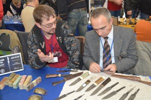 http://knives.com.ua/pic/170s/019p.jpg
