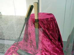 http://knives.com.ua/pic/177/010p.jpg