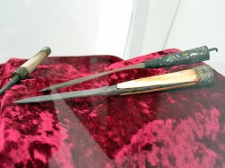 http://knives.com.ua/pic/177/018p.jpg