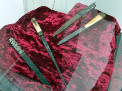http://knives.com.ua/pic/177/020p.jpg
