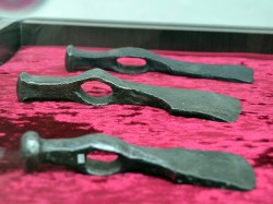 http://knives.com.ua/pic/177/04p.jpg
