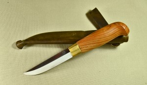 http://knives.com.ua/pic/207/304p.jpg